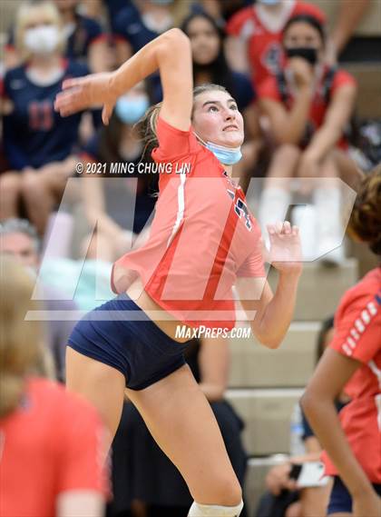 Thumbnail 1 in Beckman @ Aliso Niguel photogallery.