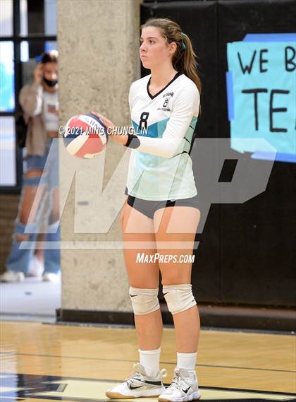 Thumbnail 1 in Beckman @ Aliso Niguel photogallery.