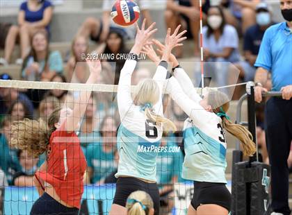 Thumbnail 2 in Beckman @ Aliso Niguel photogallery.