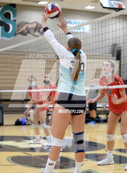 Thumbnail 2 in Beckman @ Aliso Niguel photogallery.