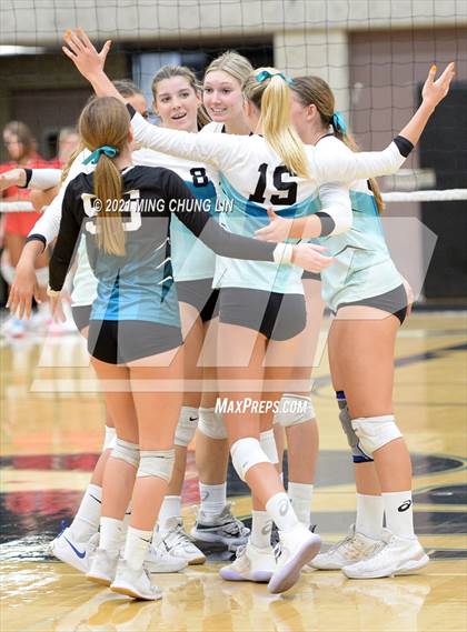 Thumbnail 3 in Beckman @ Aliso Niguel photogallery.
