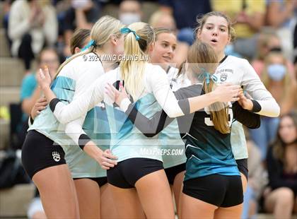 Thumbnail 1 in Beckman @ Aliso Niguel photogallery.