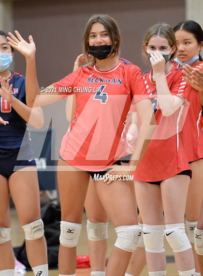 Thumbnail 3 in Beckman @ Aliso Niguel photogallery.