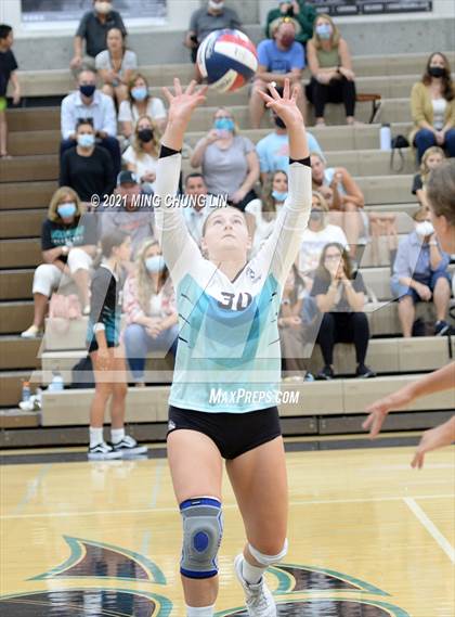 Thumbnail 3 in Beckman @ Aliso Niguel photogallery.
