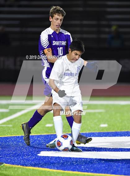 Thumbnail 1 in Roaring Fork vs Salida (CHSAA 3A Semifinal) photogallery.