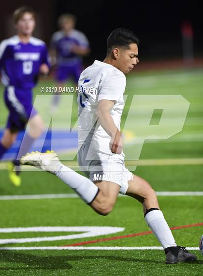 Thumbnail 2 in Roaring Fork vs Salida (CHSAA 3A Semifinal) photogallery.
