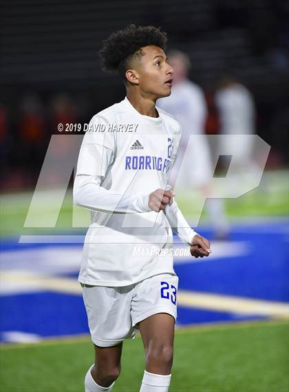 Thumbnail 3 in Roaring Fork vs Salida (CHSAA 3A Semifinal) photogallery.