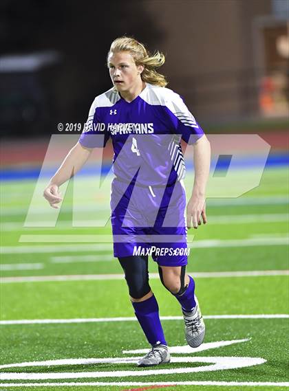 Thumbnail 3 in Roaring Fork vs Salida (CHSAA 3A Semifinal) photogallery.