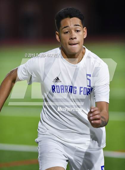 Thumbnail 3 in Roaring Fork vs Salida (CHSAA 3A Semifinal) photogallery.
