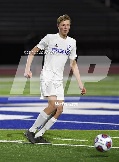 Thumbnail 2 in Roaring Fork vs Salida (CHSAA 3A Semifinal) photogallery.