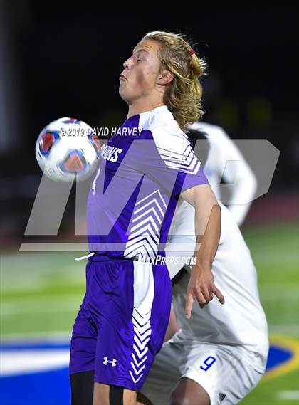 Thumbnail 2 in Roaring Fork vs Salida (CHSAA 3A Semifinal) photogallery.