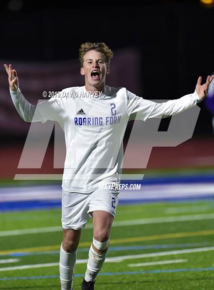 Thumbnail 2 in Roaring Fork vs Salida (CHSAA 3A Semifinal) photogallery.
