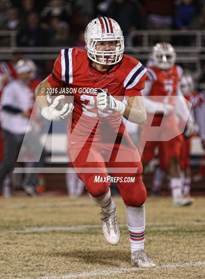 Thumbnail 1 in Maryville @ Oakland (TSSAA Division I Class 6A Semifinal) photogallery.