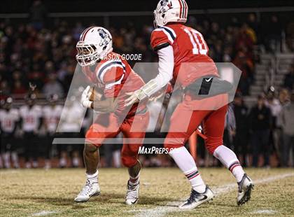 Thumbnail 1 in Maryville @ Oakland (TSSAA Division I Class 6A Semifinal) photogallery.