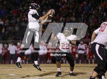 Thumbnail 1 in Maryville @ Oakland (TSSAA Division I Class 6A Semifinal) photogallery.