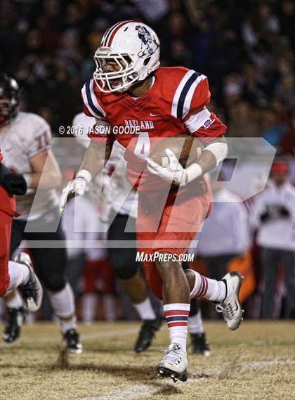 Thumbnail 2 in Maryville @ Oakland (TSSAA Division I Class 6A Semifinal) photogallery.