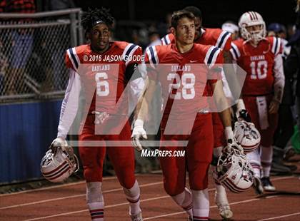Thumbnail 1 in Maryville @ Oakland (TSSAA Division I Class 6A Semifinal) photogallery.