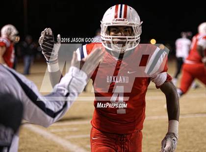 Thumbnail 1 in Maryville @ Oakland (TSSAA Division I Class 6A Semifinal) photogallery.