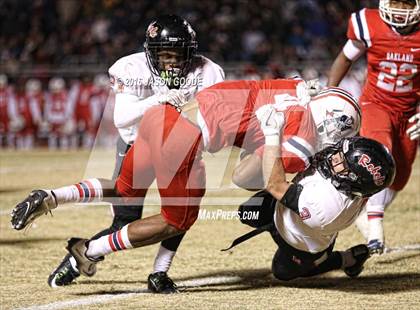 Thumbnail 3 in Maryville @ Oakland (TSSAA Division I Class 6A Semifinal) photogallery.