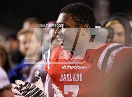 Thumbnail 1 in Maryville @ Oakland (TSSAA Division I Class 6A Semifinal) photogallery.