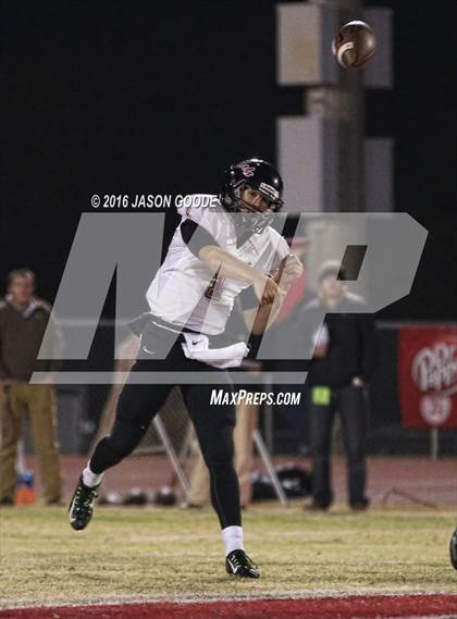 Thumbnail 3 in Maryville @ Oakland (TSSAA Division I Class 6A Semifinal) photogallery.