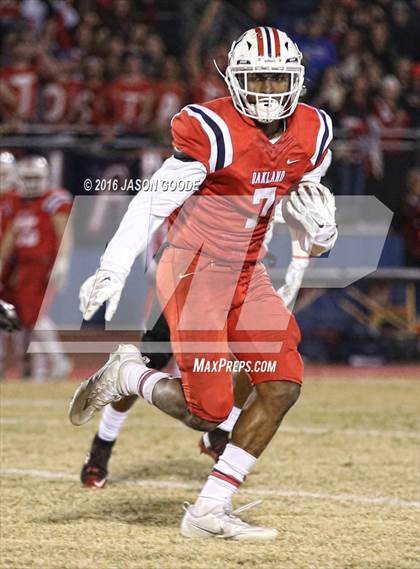 Thumbnail 2 in Maryville @ Oakland (TSSAA Division I Class 6A Semifinal) photogallery.