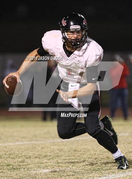 Thumbnail 1 in Maryville @ Oakland (TSSAA Division I Class 6A Semifinal) photogallery.