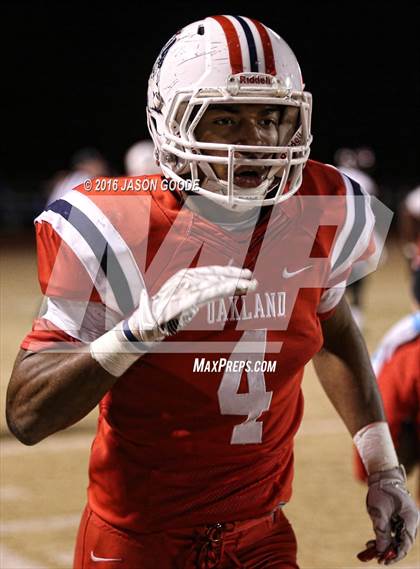 Thumbnail 2 in Maryville @ Oakland (TSSAA Division I Class 6A Semifinal) photogallery.