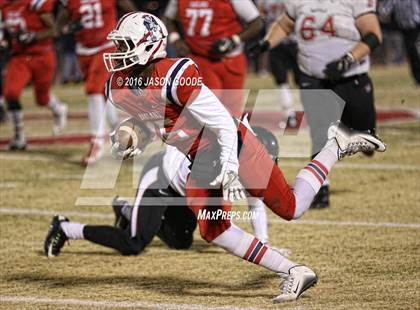 Thumbnail 3 in Maryville @ Oakland (TSSAA Division I Class 6A Semifinal) photogallery.
