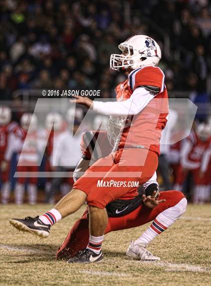 Thumbnail 2 in Maryville @ Oakland (TSSAA Division I Class 6A Semifinal) photogallery.