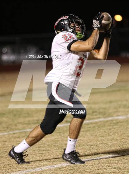 Thumbnail 3 in Maryville @ Oakland (TSSAA Division I Class 6A Semifinal) photogallery.