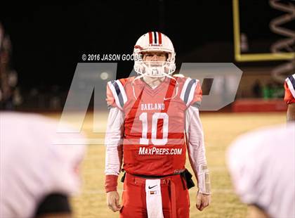 Thumbnail 1 in Maryville @ Oakland (TSSAA Division I Class 6A Semifinal) photogallery.