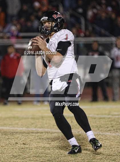 Thumbnail 1 in Maryville @ Oakland (TSSAA Division I Class 6A Semifinal) photogallery.