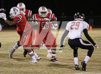 Thumbnail 2 in Maryville @ Oakland (TSSAA Division I Class 6A Semifinal) photogallery.