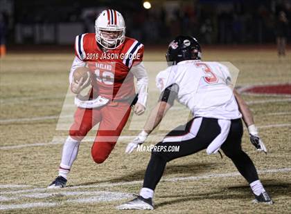 Thumbnail 1 in Maryville @ Oakland (TSSAA Division I Class 6A Semifinal) photogallery.
