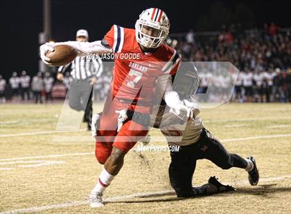 Thumbnail 1 in Maryville @ Oakland (TSSAA Division I Class 6A Semifinal) photogallery.