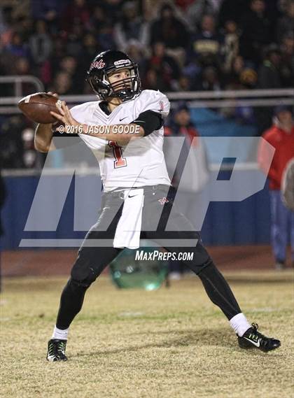 Thumbnail 2 in Maryville @ Oakland (TSSAA Division I Class 6A Semifinal) photogallery.