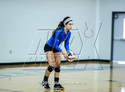 Thumbnail 3 in Hockaday @ Dallas Christian photogallery.