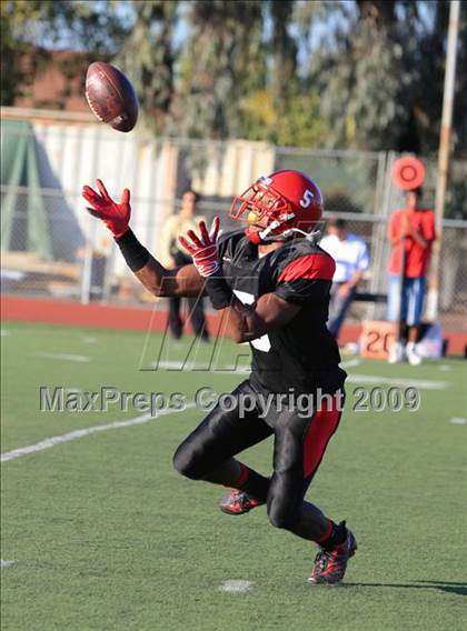 Thumbnail 3 in Point Loma @ Hoover photogallery.
