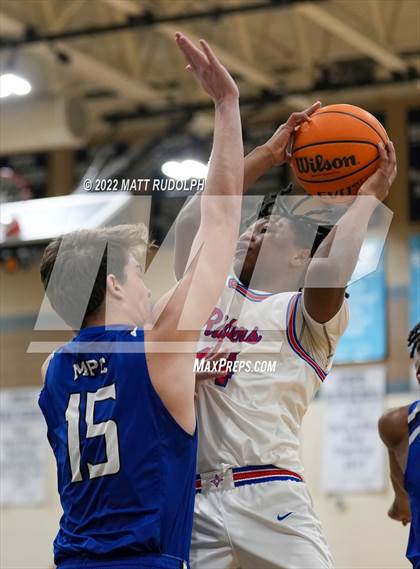 Thumbnail 1 in Walton vs. Mount Paran Christian photogallery.