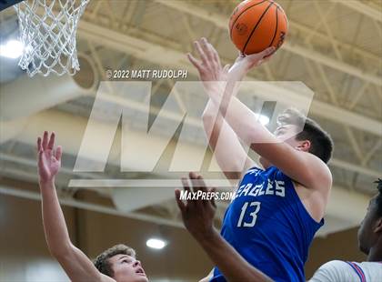 Thumbnail 2 in Walton vs. Mount Paran Christian photogallery.