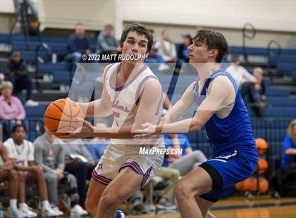 Thumbnail 3 in Walton vs. Mount Paran Christian photogallery.