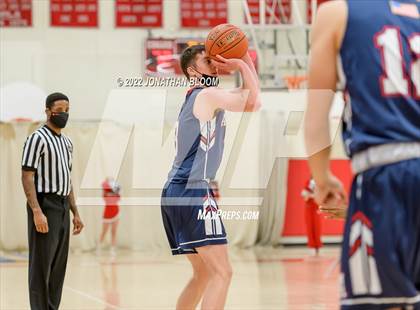 Thumbnail 3 in Avon @ Conard photogallery.