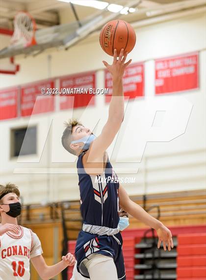 Thumbnail 2 in Avon @ Conard photogallery.