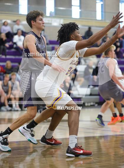 Thumbnail 2 in Corner Canyon vs. Durango (Lehi Holiday Hoopfest) photogallery.