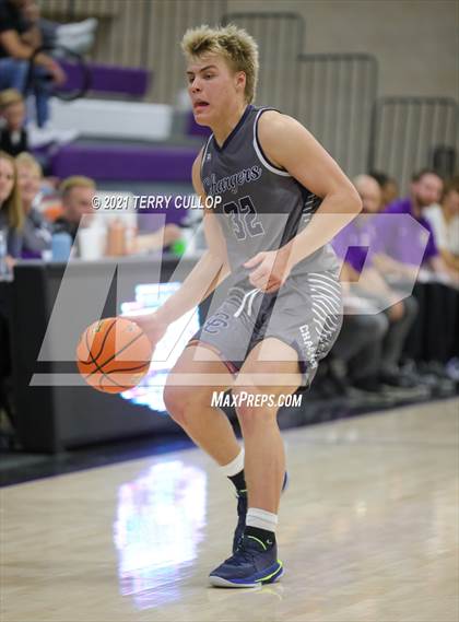 Thumbnail 3 in Corner Canyon vs. Durango (Lehi Holiday Hoopfest) photogallery.