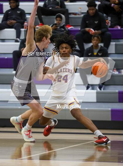 Thumbnail 2 in Corner Canyon vs. Durango (Lehi Holiday Hoopfest) photogallery.