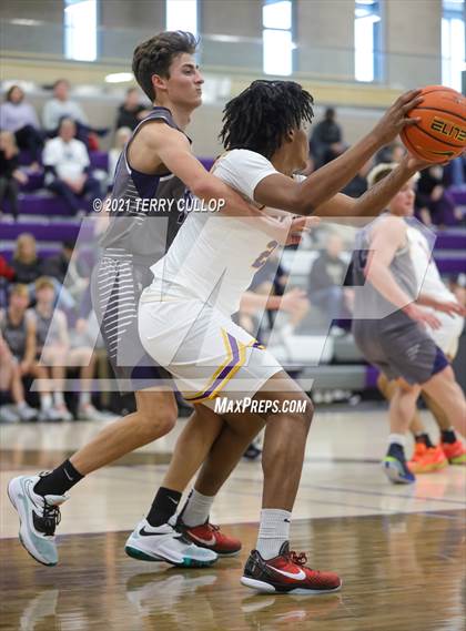 Thumbnail 3 in Corner Canyon vs. Durango (Lehi Holiday Hoopfest) photogallery.