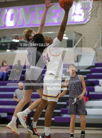 Thumbnail 2 in Corner Canyon vs. Durango (Lehi Holiday Hoopfest) photogallery.
