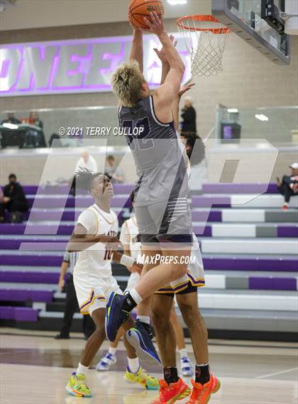 Thumbnail 3 in Corner Canyon vs. Durango (Lehi Holiday Hoopfest) photogallery.